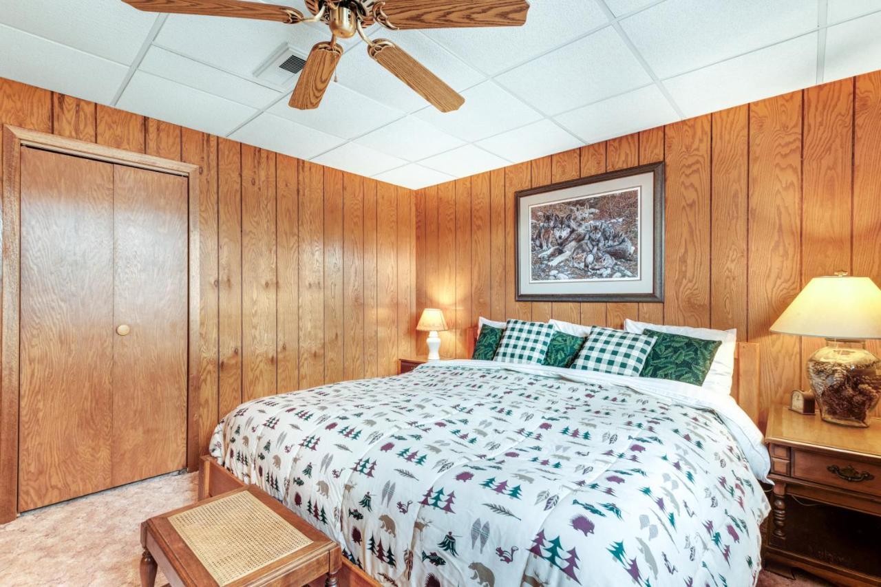Hotter'S Cabin Sayner Esterno foto